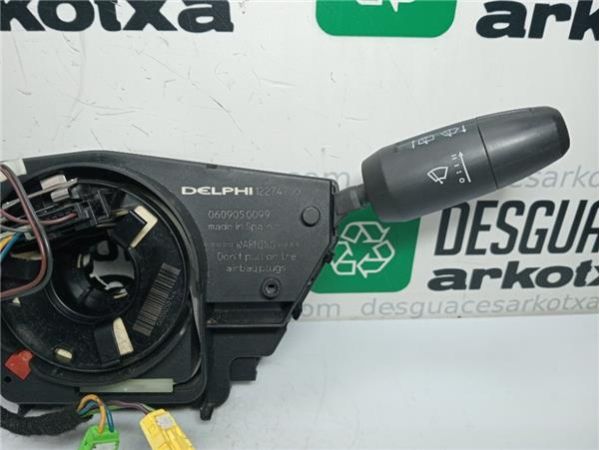 MANDO MULTIFUNCION Opel Corsa D (2006-) 1.0 Essentia [1,0 Ltr. - 44 kW 12V CAT (Z 10 XEP / LJ4)] - 38175 / 12274700, 131