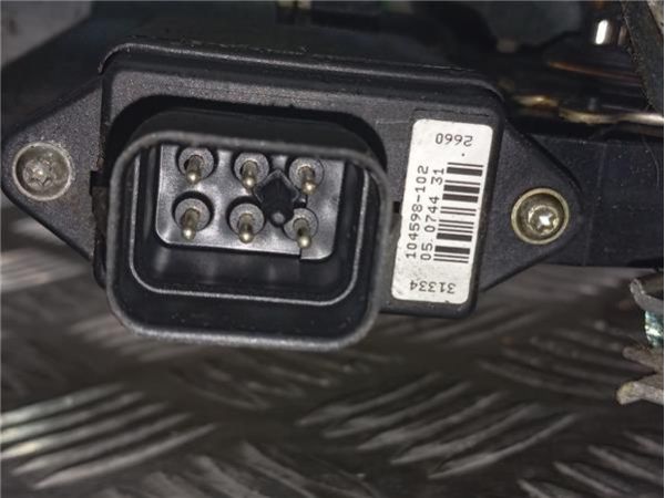 MOTOR ELEVALUNAS DEL. DCHO. Opel Astra G Coupe (2000-) 2.2 16V Edition [2,2 Ltr. - 108 kW 16V CAT (Z 22 SE)] - 38202