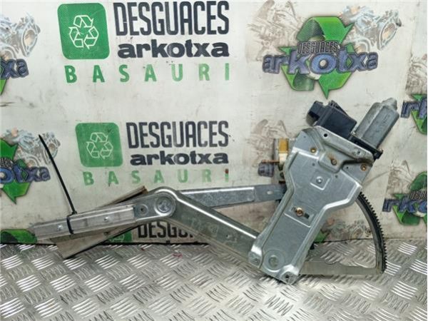 MOTOR ELEVALUNAS DEL. DCHO. Opel Astra G Coupe (2000-) 2.2 16V Edition [2,2 Ltr. - 108 kW 16V CAT (Z 22 SE)] - 38202