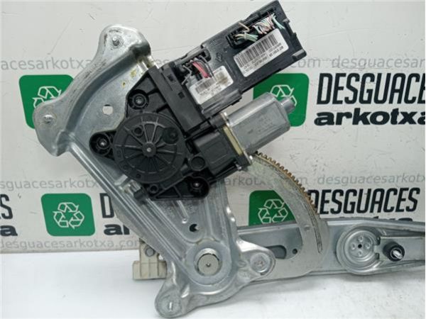 ELEVALUNAS ELECTRICO DEL. IZDO. Renault Megane 1.5 DCI III (90CV) (2008 2022) (66 KW) - 38251 / 807315510R