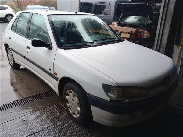 ALTERNADOR Peugeot 306 3/5 pt. (S1)(06.1996-) 1.9 Open D [1,9 Ltr. - 50 kW Diesel] - 38325 / 9617842880,  0123310012