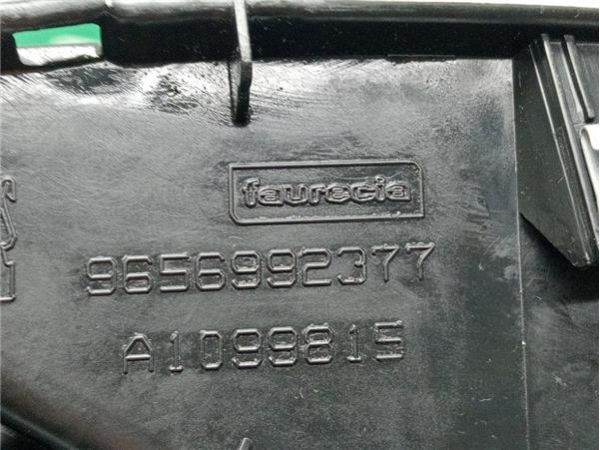 AIREADOR CENTRAL Peugeot 207 (2006-) 1.6 XS [1,6 Ltr. - 80 kW HDi FAP CAT (9HZ / DV6TED4)] - 38367 / 9656992377, A109981