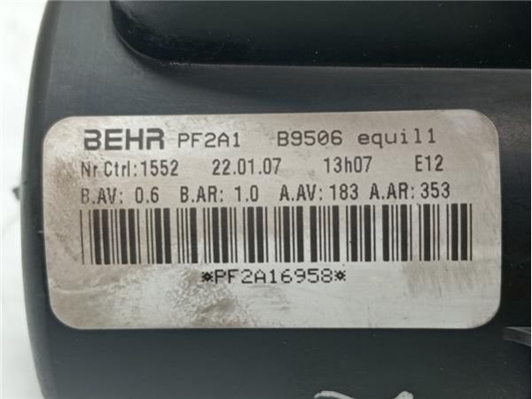 MOTOR CALEFACCION Peugeot 307 Berlina (S2)(06.2005-) 1.6 D-Sign [1,6 Ltr. - 80 kW 16V CAT (NFU / TU5JP4)] - 38376 / PF2A