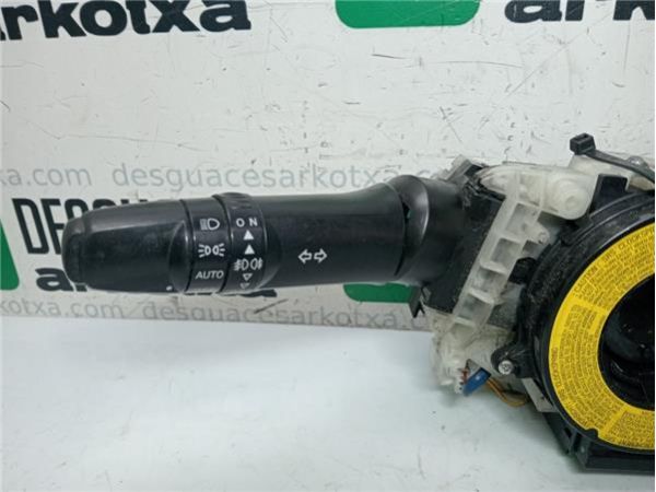 MANDO MULTIFUNCION Mitsubishi Outlander (CW0)(2007-) 2.0 DI-D Invite [2,0 Ltr. - 103 kW DI-D CAT] - 38395 / 8600A228, 70
