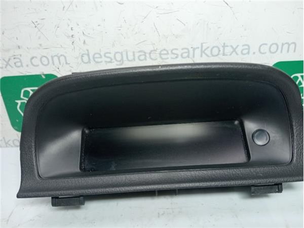 PANTALLA NAVEGADOR Peugeot 307 Berlina (S2)(06.2005-) 1.6 D-Sign [1,6 Ltr. - 80 kW 16V CAT (NFU / TU5JP4)] - 38403 / 966