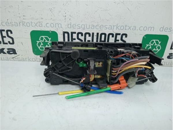MANDOS CALEFACCION / A.A. Peugeot 207 (2006-) 1.6 XS [1,6 Ltr. - 80 kW HDi FAP CAT (9HZ / DV6TED4)] - 38406 / 69910004,,