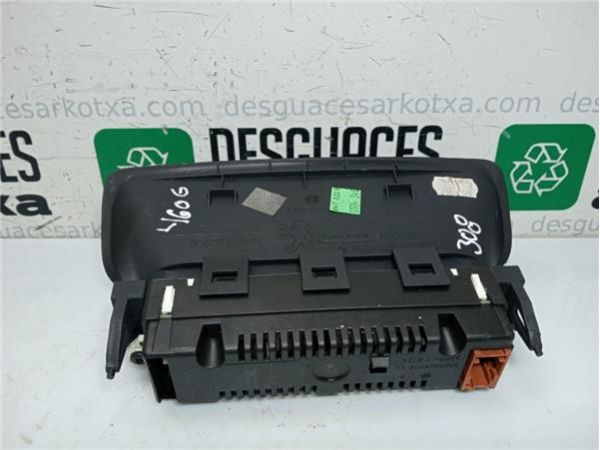 PANTALLA NAVEGADOR Peugeot 308 (2007-) 1.4 Confort [1,4 Ltr. - 70 kW 16V VTi CAT (8FS / EP3)] - 38476 / 9660525577
