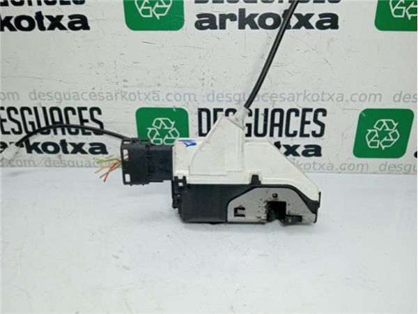CERRADURA PUERTA DEL. DCHA. Peugeot 308 (2007-) 1.4 Confort [1,4 Ltr. - 70 kW 16V VTi CAT (8FS / EP3)] - 38479 / 567147