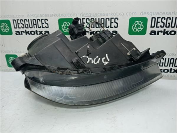 FARO DEL. IZDO. Renault Clio II Fase II (B/CB0)(2001-) 1.5 Community [1,5 Ltr. - 60 kW dCi Diesel] - 38503