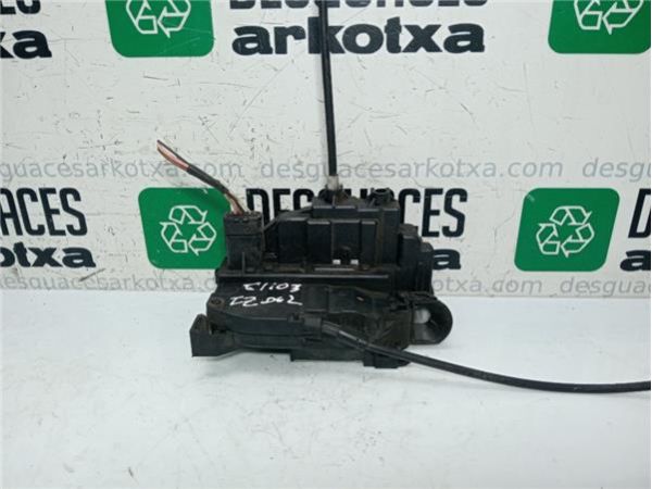 CERRADURA PUERTA DEL. IZDA. Renault Clio III (2005-) 1.5 Confort Expression [1,5 Ltr. - 63 kW dCi Diesel CAT] - 38521 / 