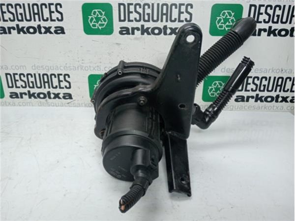 BOMBA DE AIRE Volkswagen New Beetle Berlina (9C1/1C1)(1999-) 2.0 [2,0 Ltr. - 85 kW] - 38529 / 06A959253