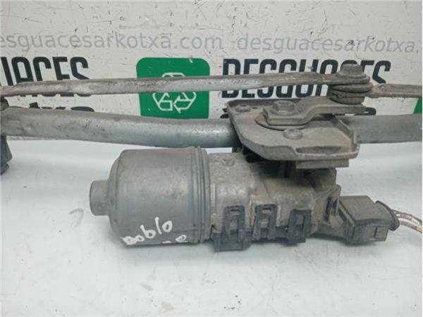 MOTOR LIMPIAPARABRISAS DEL. Fiat II Doblò (263) Cargo (2010-) 1.3 Basis Furgón [1,3 Ltr. - 66 kW 16V JTD CAT] - 38634 