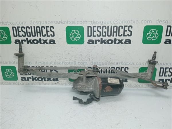 MOTOR LIMPIAPARABRISAS DEL. Volkswagen New Beetle Berlina (9C1/1C1)(1999-) 2.0 [2,0 Ltr. - 85 kW] - 38692 / 1C1955023A