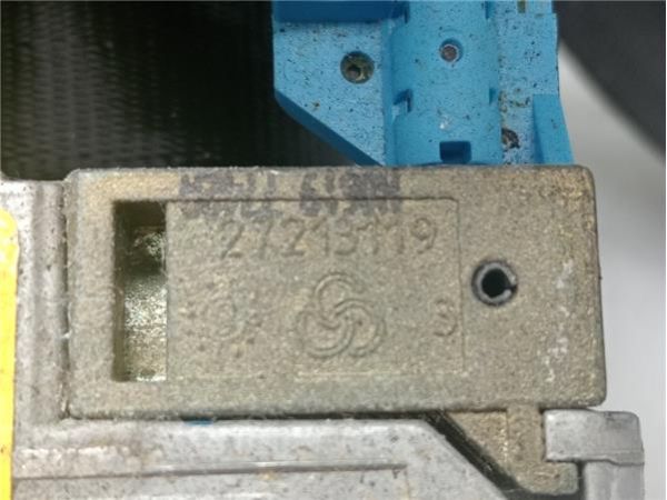 CINTURON SEGURIDAD DEL. DCHO. Volkswagen New Beetle Berlina (9C1/1C1)(1999-) 2.0 [2,0 Ltr. - 85 kW] - 38696 / 27213119