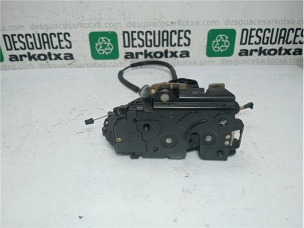CERRADURA PUERTA DEL. DCHA. Volkswagen New Beetle Berlina (9C1/1C1)(1999-) 2.0 [2,0 Ltr. - 85 kW] - 38697 / 3B0837868