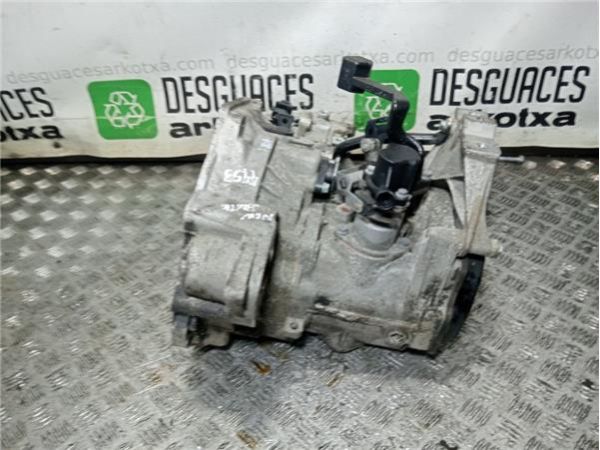 CAJA CAMBIOS MANUAL Volkswagen New Beetle Berlina (9C1/1C1)(1999-) 2.0 [2,0 Ltr. - 85 kW] - 38750 / 02J301107C