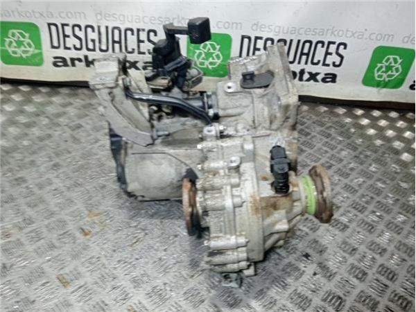 CAJA CAMBIOS MANUAL Volkswagen New Beetle Berlina (9C1/1C1)(1999-) 2.0 [2,0 Ltr. - 85 kW] - 38750 / 02J301107C