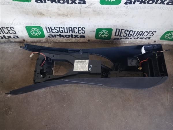 PORTAOBJETOS REPOSABRAZOS BMW 318 2.0 D 3 TOURING (E91) 143CV (2007-2012) (105 KW) - 38789 / E116237023