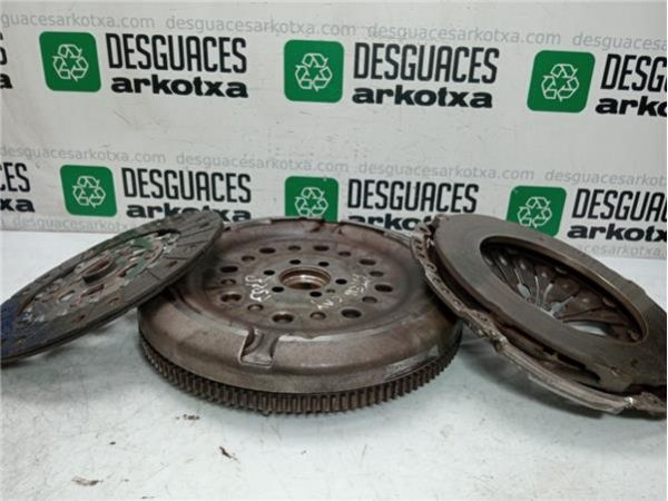 KIT EMBRAGUE COMPLETO Seat Altea 1.6 TDI XL (5P5) 105CV (2009-2015) (77 KW) - 39033 / 4T2721 3082001409 SACHS