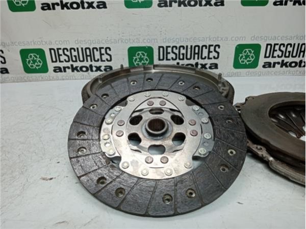 KIT EMBRAGUE COMPLETO Seat Altea 1.6 TDI XL (5P5) 105CV (2009-2015) (77 KW) - 39033 / 4T2721 3082001409 SACHS