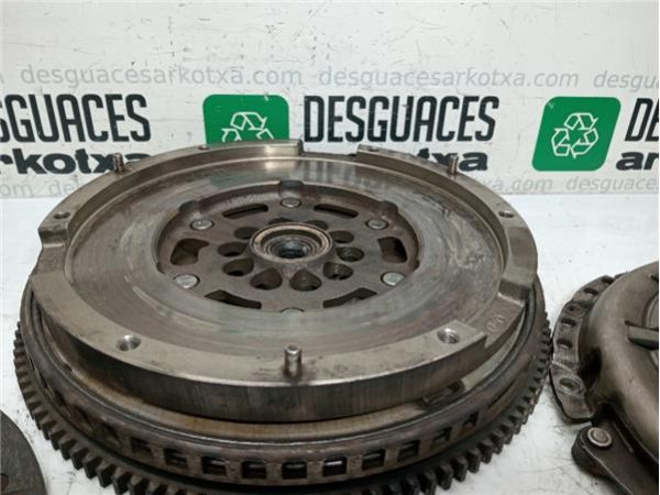 KIT EMBRAGUE COMPLETO Audi A6 Berlina (4F2)(2004-) 2.4 [2,4 Ltr. - 130 kW V6 24V CAT (BDW)] - 39035 / Luk