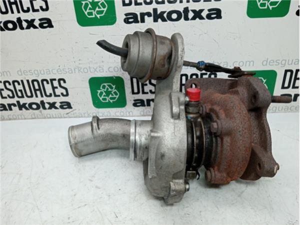 TURBO Renault Trafic II Combi (04.2001-) 1.9 27 CN Combi6 acristalado parcial [1,9 Ltr. - 74 kW Diesel] - 39092 / GT1549