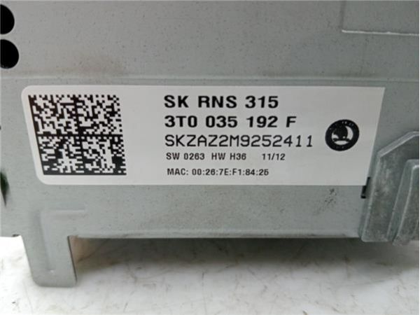 RADIO / CD Skoda Superb 2.0 TDI COMBI II (3T5) 4X4 140CV (09-15) (103 KW) - 39100 / 3T0035192F