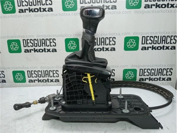 SELECTOR DE CAMBIO Skoda Superb 2.0 TDI COMBI II (3T5) 4X4 140CV (09-15) (103 KW) - 39104 / 3C1713025AC   5K0713061