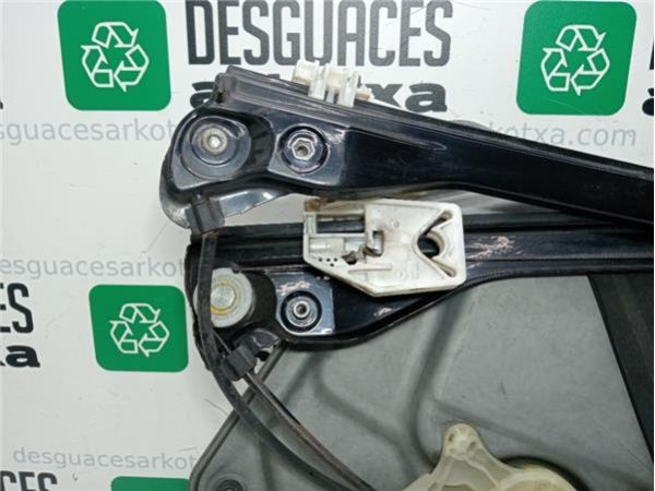 MOTOR ELEVALUNAS DEL. DCHO. Skoda Superb 2.0 TDI COMBI II (3T5) 4X4 140CV (09-15) (103 KW) - 39208 / 8K0959802A   8X0959