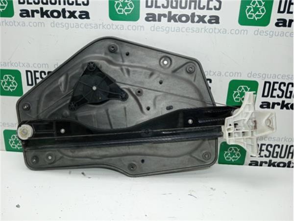 MOTOR ELEVALUNAS TRA. IZDO. Skoda Superb 2.0 TDI COMBI II (3T5) 4X4 140CV (09-15) (103 KW) - 39210 / 8K0959811A   8X0969