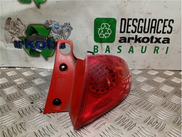 PILOTO TRA. DCHO. Seat Leon (1P1)(05.2005-) 1.9 Reference [1,9 Ltr. - 77 kW TDI] - 39270 2
