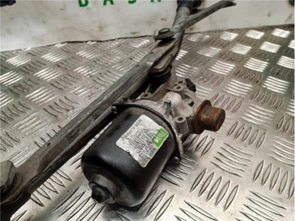 MOTOR LIMPIAPARABRISAS DEL. Renault Megane III Sport Tourer (2009-) 1.6 Privilege [1,6 Ltr. - 96 kW dCi Diesel FAP] - 39