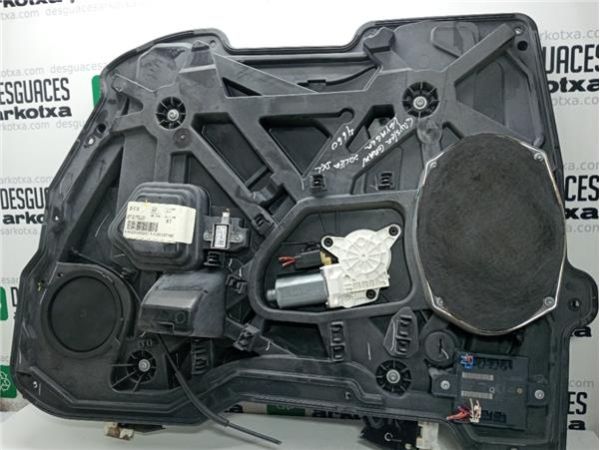 ELEVALUNAS ELECTRICO DEL. DCHO. Chrysler Grand Voyager (RT)(2008-) 2.8 LX [2,8 Ltr. - 120 kW CRD CAT] - 39347 / 3015588D