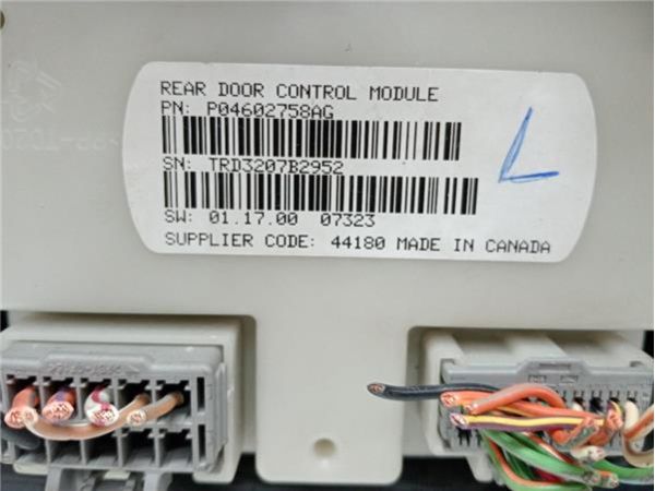 ELEVALUNAS ELECTRICO TRA. DCHO. Chrysler Grand Voyager (RT)(2008-) 2.8 LX [2,8 Ltr. - 120 kW CRD CAT] - 39348 / 3018076C