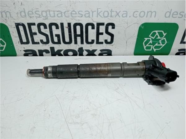 INYECTOR Chrysler Grand Voyager (RT)(2008-) 2.8 LX [2,8 Ltr. - 120 kW CRD CAT] - 39353 / A6MTDZP  CE6   070716  2122  15