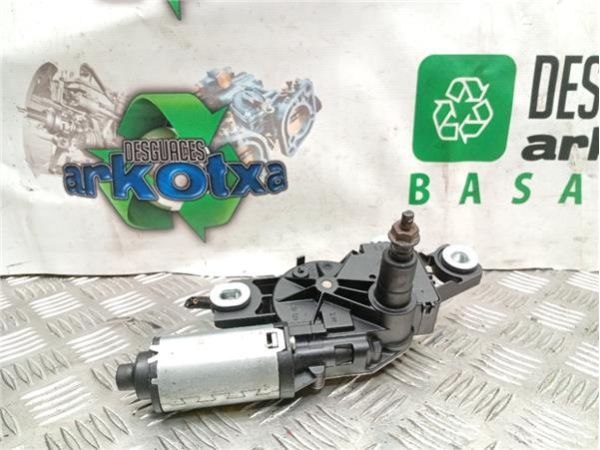 MOTOR LIMPIAPARABRISAS TRA. Seat Altea 1.6 TDI XL (5P5) 105CV (2009-2015) (77 KW) - 39492