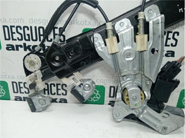 ELEVALUNAS ELECTRICO DEL. DCHO. Opel Meriva 1.4 G B (S10) TURBO 120CV (2010-2017) (88 KW) - 39502 / M11279D00