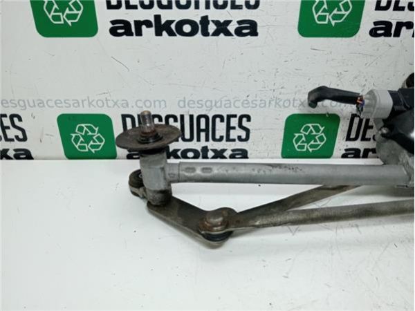 MOTOR LIMPIAPARABRISAS DEL. Nissan NV200 1.5 DCI (M20N) 90CV (2011-...) (66 KW) - 39711 / 28810JX30A