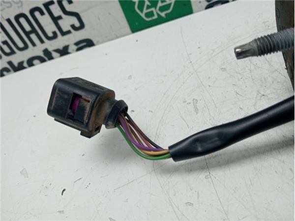 RETROVISOR ELECTRICO IZDO. Seat Leon (1P1)(05.2005-) 2.0 Stylance / Style [2,0 Ltr. - 103 kW TDI] - 39920 / E1 010852