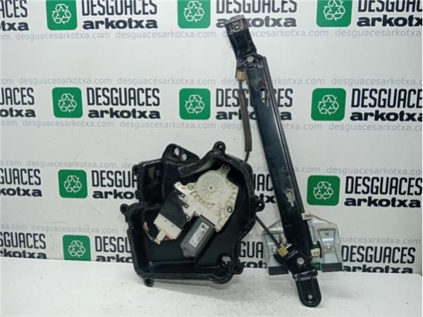 ELEVALUNAS ELECTRICO TRA. IZDO. Seat Leon (1P1)(05.2005-) 2.0 Stylance / Style [2,0 Ltr. - 103 kW TDI] - 39929 / 1K09597