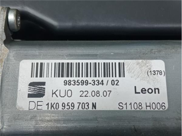 ELEVALUNAS ELECTRICO TRA. IZDO. Seat Leon (1P1)(05.2005-) 2.0 Stylance / Style [2,0 Ltr. - 103 kW TDI] - 39929 / 1K09597