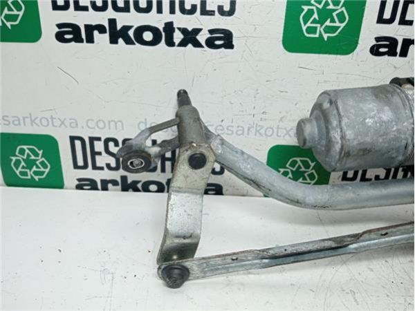 MOTOR LIMPIAPARABRISAS DEL. Peugeot 207 1.4 G (73CV) (2007 2013) (54 KW) - 39932 / 3397020769