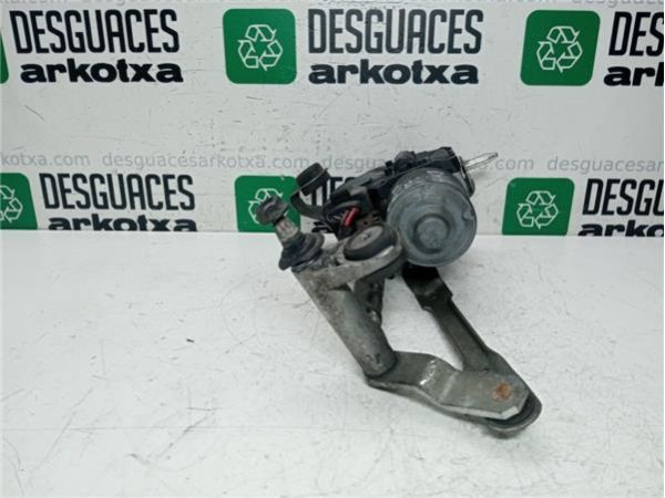 MOTOR LIMPIAPARABRISAS DEL. IZDO. Seat Toledo (5P2)(09.2004-) 2.0 Stylance / Style [2,0 Ltr. - 125 kW TDI] - 39941 / 339