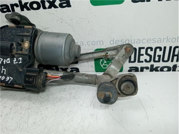 MOTOR LIMPIAPARABRISAS DEL. IZDO. Seat Leon (1P1)(05.2005-) 2.0 Stylance / Style [2,0 Ltr. - 103 kW TDI] - 39942 / 03902 2