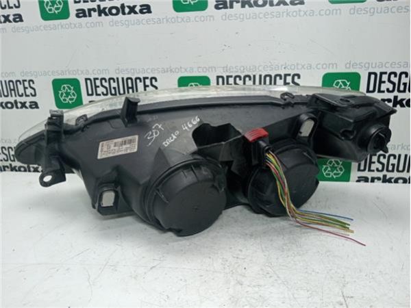 FARO DEL. DCHO Peugeot 307 Break / SW (S1)(04.2002-06.2005) 1.6 BREAK XR [1,6 Ltr. - 80 kW 16V CAT (NFU / TU5JP4)] - 399