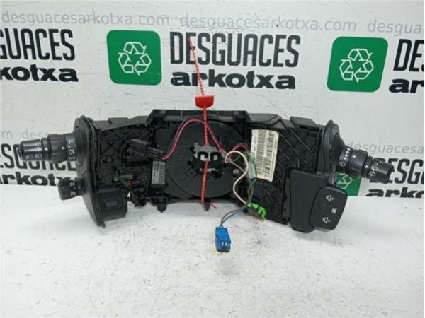 MANDO MULTIFUNCION Renault Scenic II (JM)(2003-) 1.9 dCi (JM15) - 40100 / 618800040   7701060399   618800041