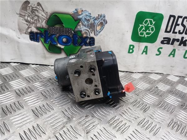 ABS Audi A4 Berlina (B5)(02.1999-) 1.9 TDI [1,9 Ltr. - 85 kW TDI] - 39495 / 8E0614111T