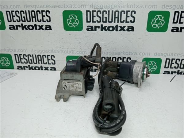 BOBINA ENCENDIDO Renault 19 1.4 G (80CV) (1994 1995) (57 KW) - 40115 / HOM 7700732263   2525646A