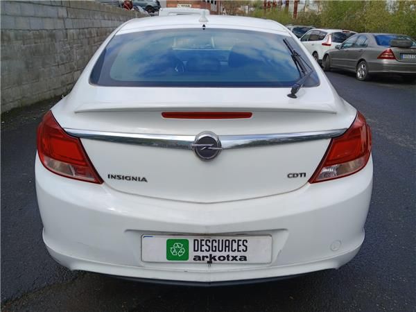 Opel Insignia Berlina (2008->)2.0 CDTI  - 4715