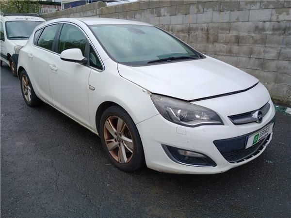 DESPIECE COMPLETO Opel Astra J Berlina 5p (12.2009-) 1.7 Sportive [1,7 Ltr. - 96 kW 16V CDTI] - 40174